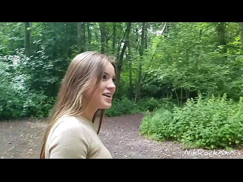 ❤️ Na ba da shawara ga Evelina cewa mu yi fuck a wurin jama'a! Tace eh. Sai na bata ta a jaki na cusa mata baki. Sai taji haushin kanta. ❤❌ Batsa kawai ﹏